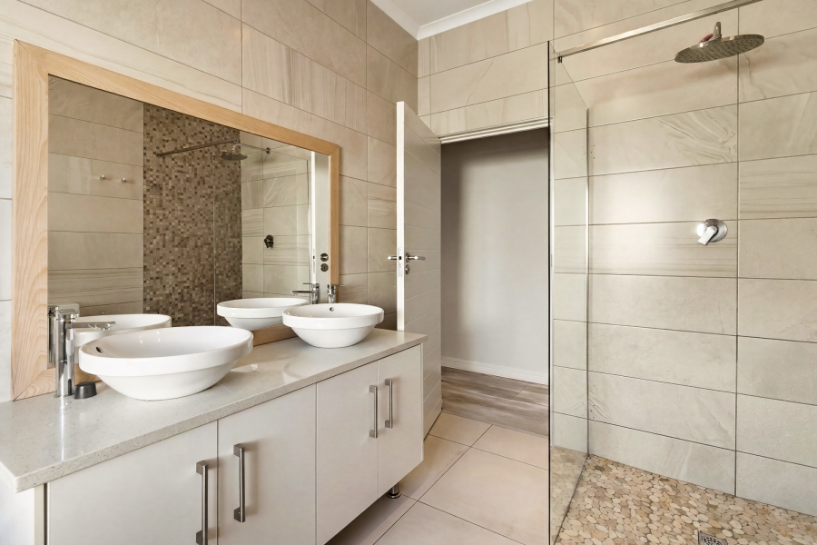 3 Bedroom Property for Sale in Croydon Vineyard Estate Western Cape
